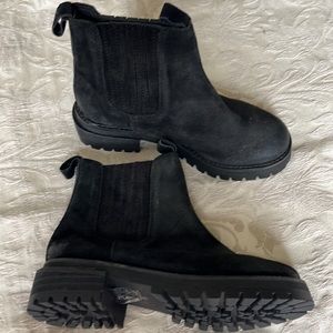 Jeffrey Campbell Krishnu Chelsea boots - size 6 - NEW